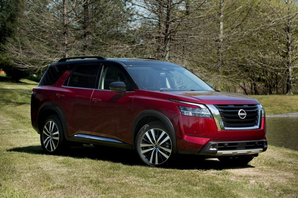 2022 Nissan Pathfinder - Interior dimensions