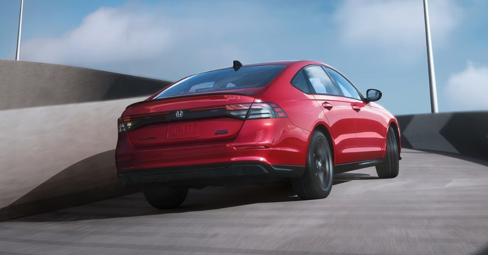 Honda-vs-Hyundai-Reliability-Safety-Performance-&-Tech-Compared-Honda
