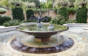Water fountain in a garden