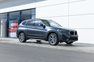 Side view of 2021 BMW X1