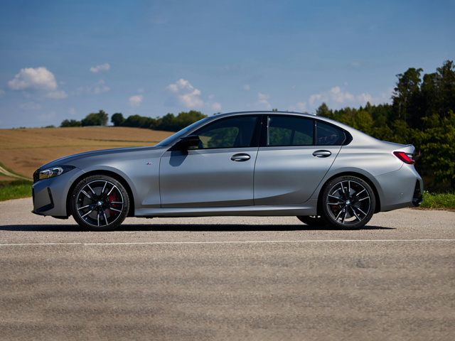 2023 BMW