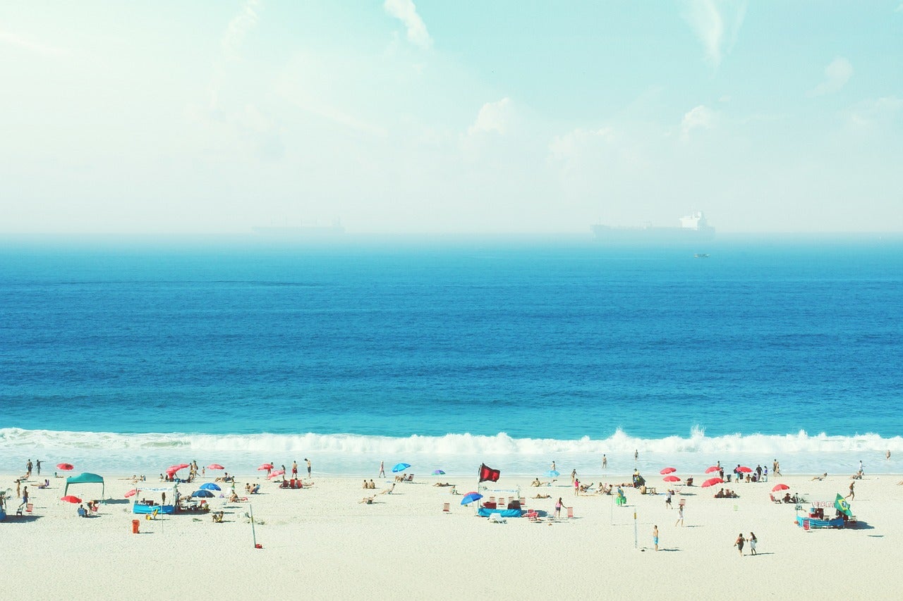 beach-ge35dcc948_1280