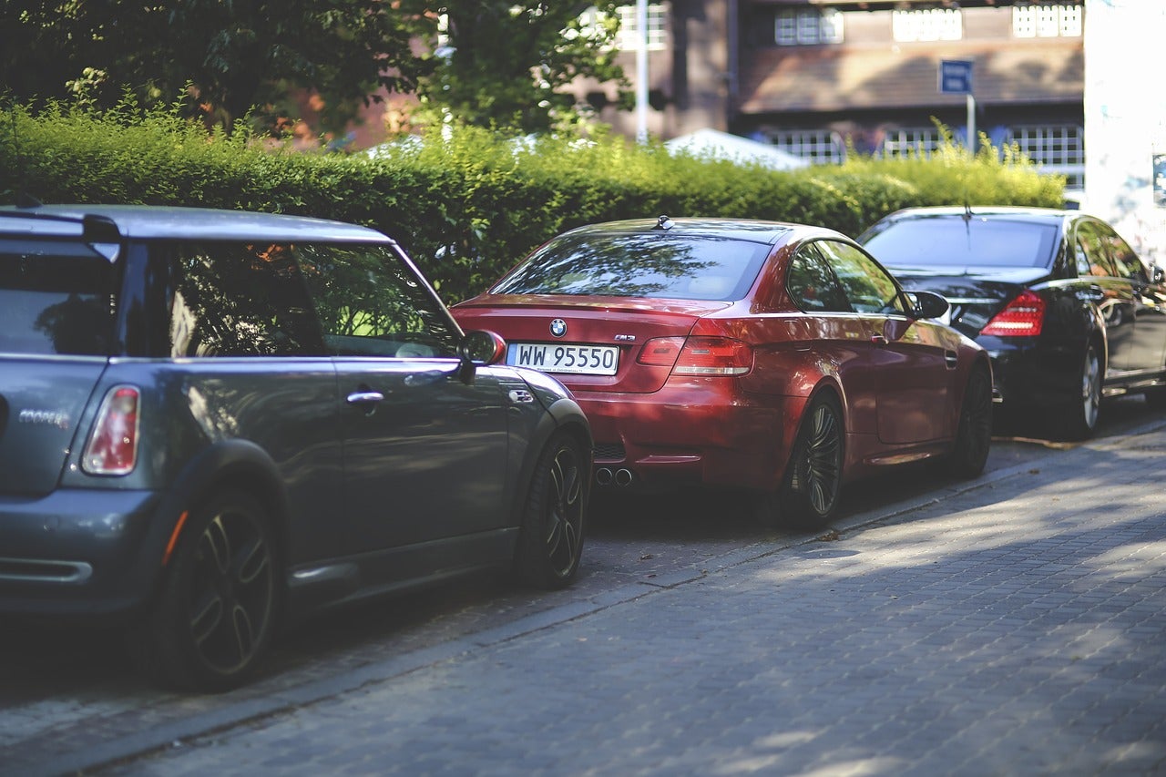 cars-g0db471f10_1280