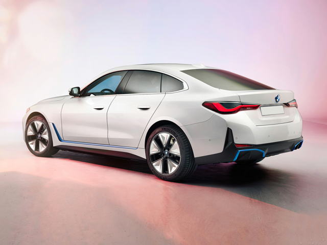 2024 BMW i4
