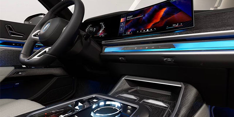 BMW iDrive in a 2025 i7