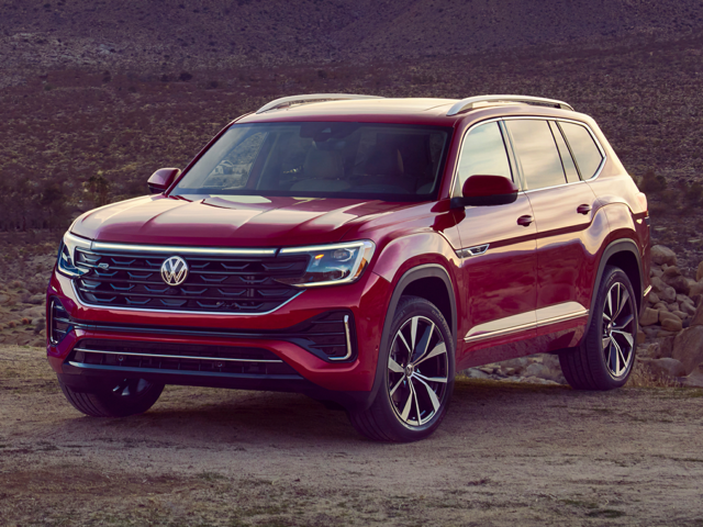 2023 Used red VW