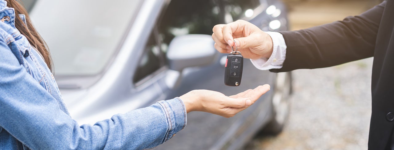 Leasing vs. Buying at Your CDJR Dealership
