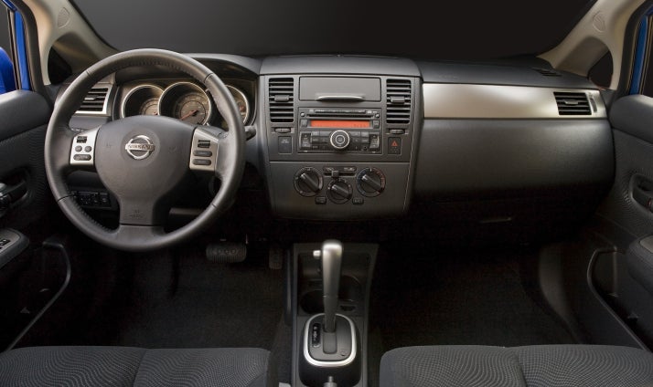 2012 Nissan Versa Hatch Inside Dashboard 2012 Nissan Versa Hatch Inside Dashboard