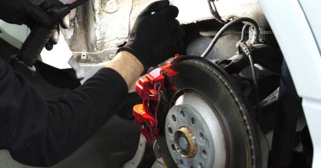 Brake lines and rotors are also checked in a Hyundai multi-point inspection