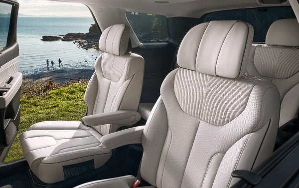 Second-row captain’s chairs