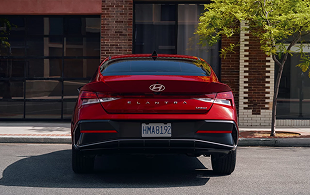 Sculpted rear lower fascia