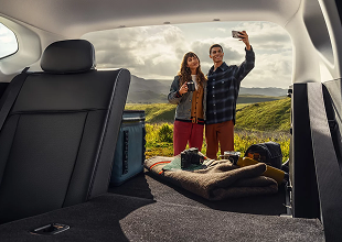 60/40 split fold-down rear seat