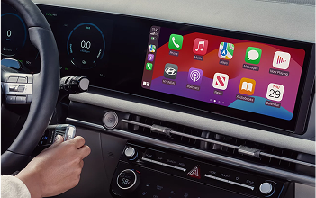 Wireless Apple CarPlay and Android Auto