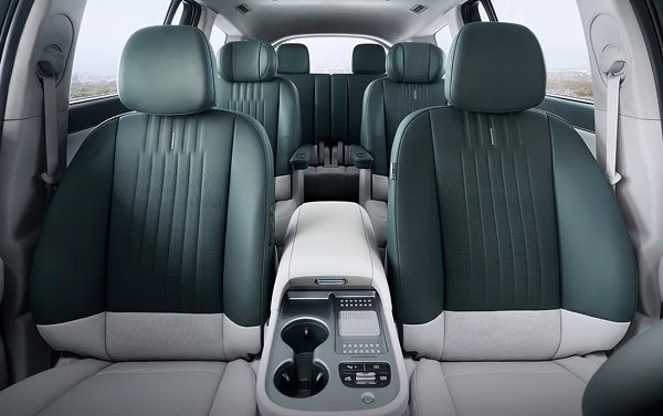 Available Universal Island