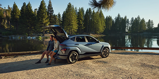 Our_premium_connected_car_service_at_no_extra_cost_to_you