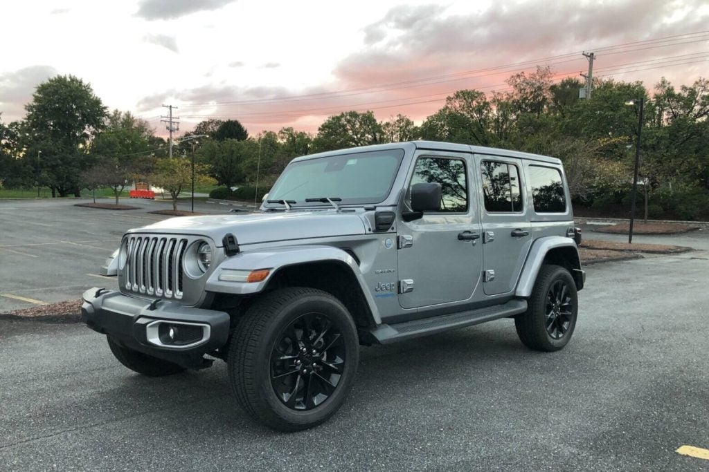 Jeep Wrangler Sahara