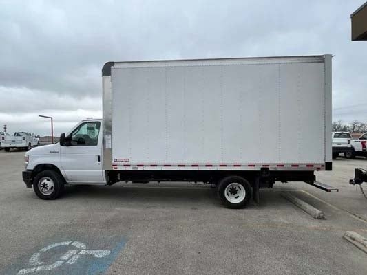 box-trucks-18ft