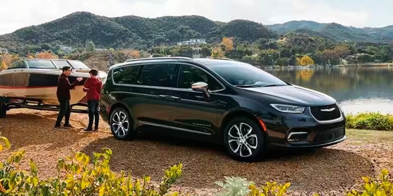 2024 Chrysler Pacifica from Bergstrom CDJRF of Kaukauna in Kaukauna, Wisconsin.