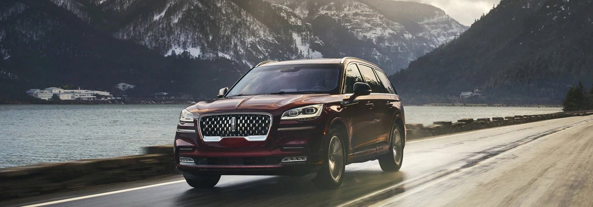 Check out the 2021 Lincoln Aviator near Bixby Knolls CA