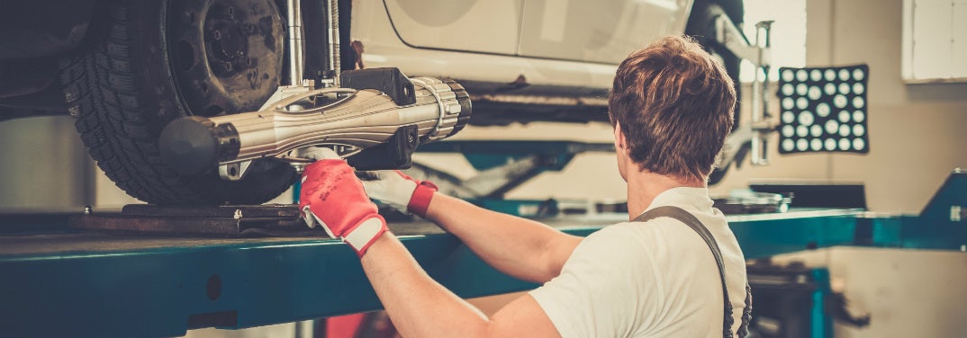 Mechanic-wheels-shop_b1