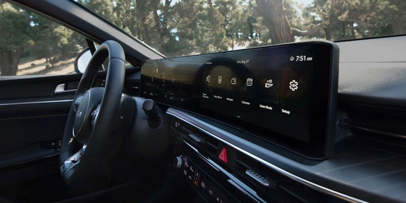 Discover Style and Performance with the 2025 Kia K5