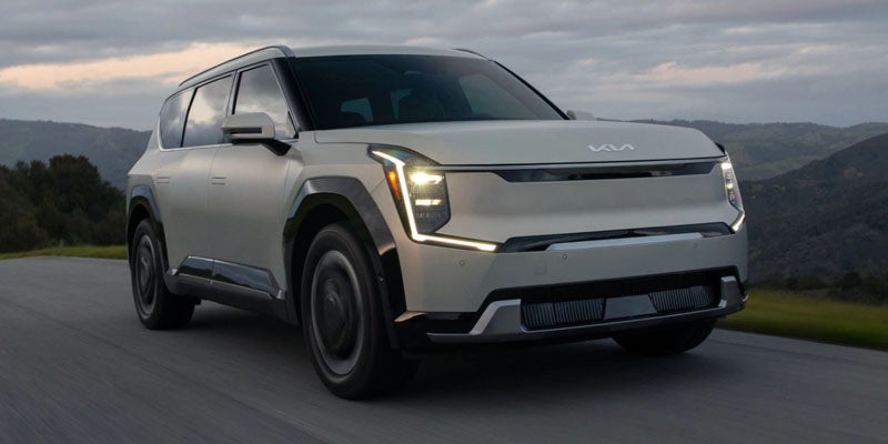 Meet the 2025 Kia EV9: Electrifying the SUV Experience