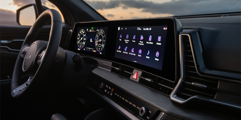 the interior dash of a 2025 Kia Sportage