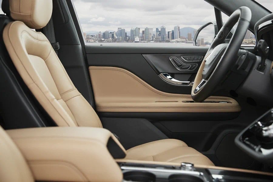 2021 Lincoln Corsair with perfect position seats