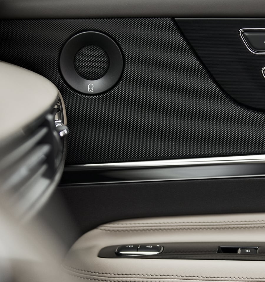 2021 Lincoln Corsair for sale with revel audio system at (dealership)