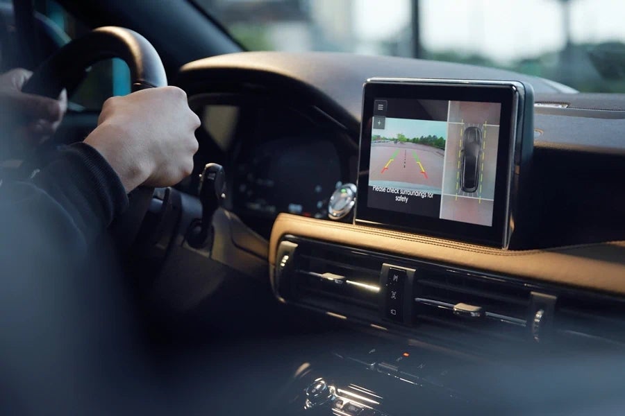 2021 Lincoln Corsair with 360 degree camera