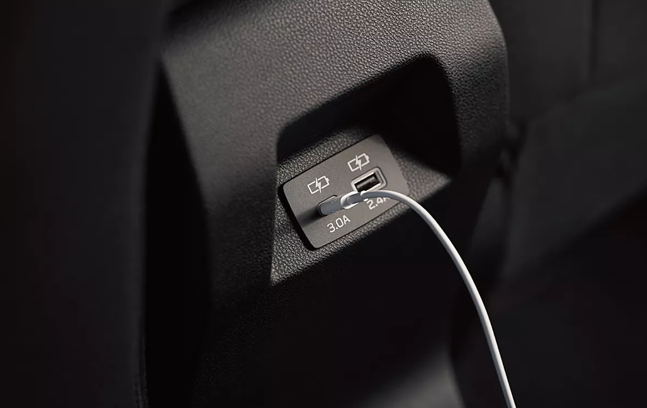 USB-C Input and Charging Ports