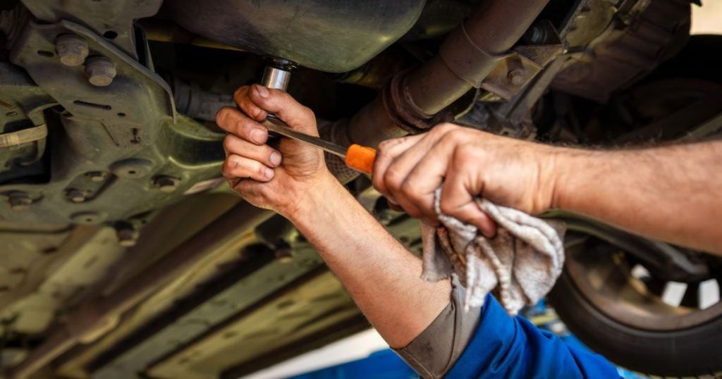 Oil change is one of the tasks done during the Subaru 6000-milestone check