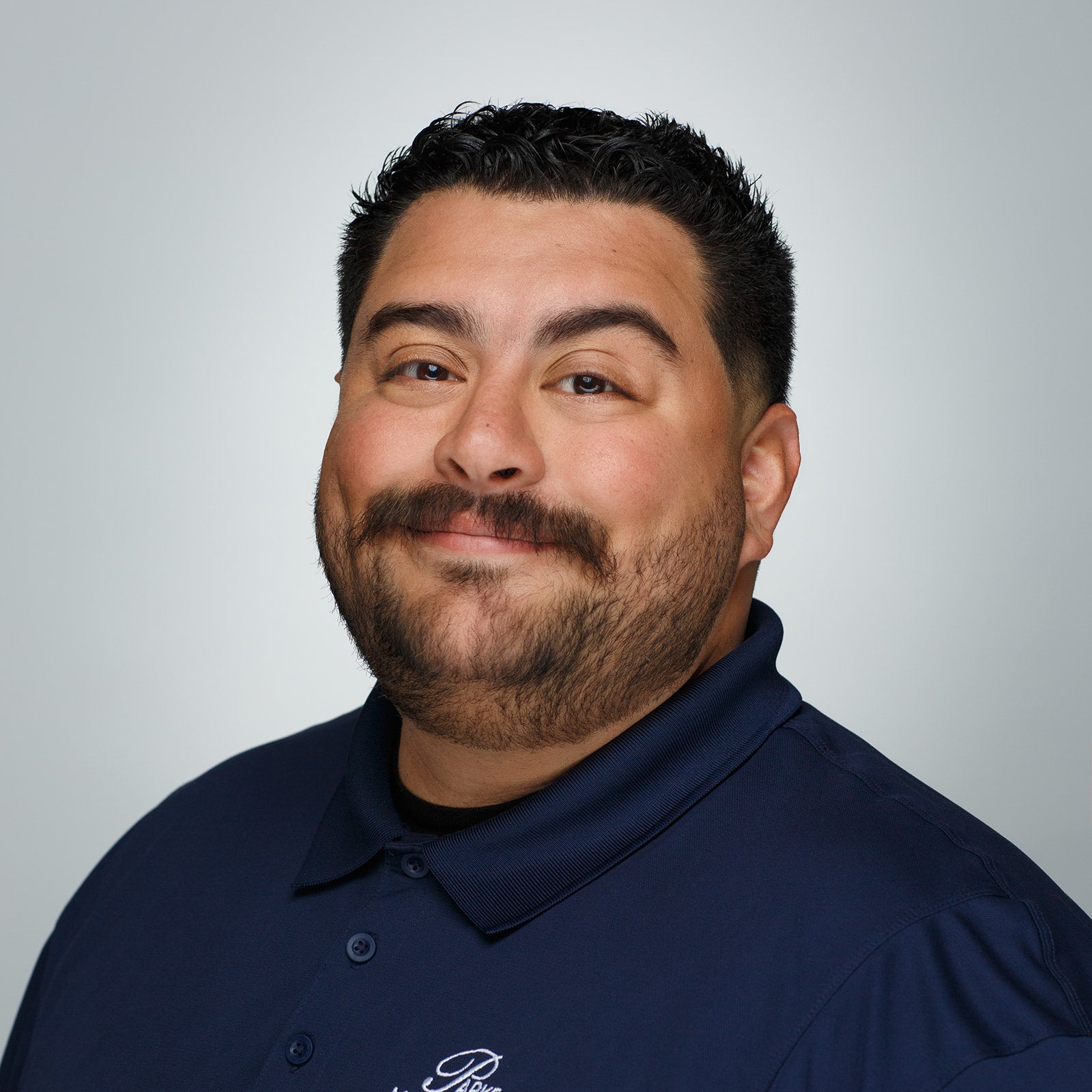Gil Bolanos