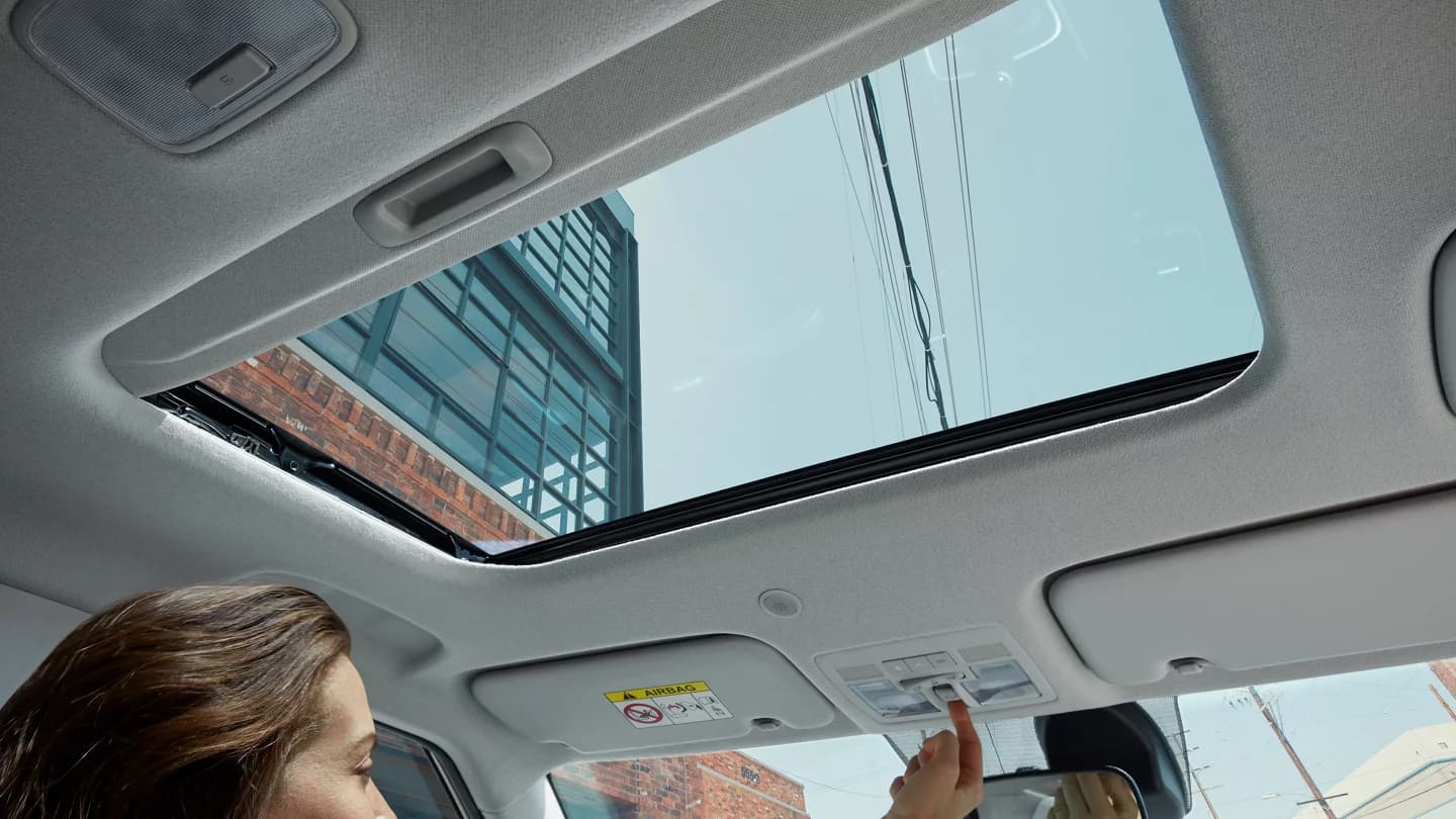 Hyundai Venue sunroof