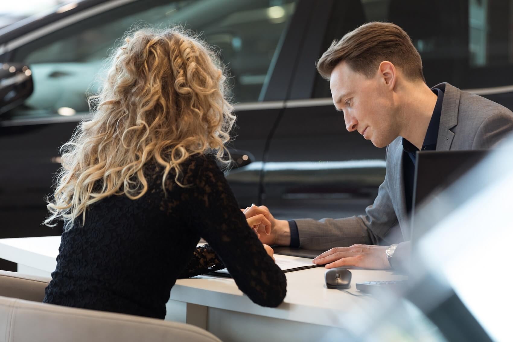 Finance Department for Easy Credit Approval - Woodstock Chrysler, Dodge