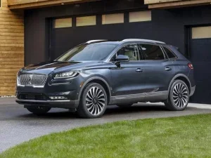 Silver Lincoln Nautilus