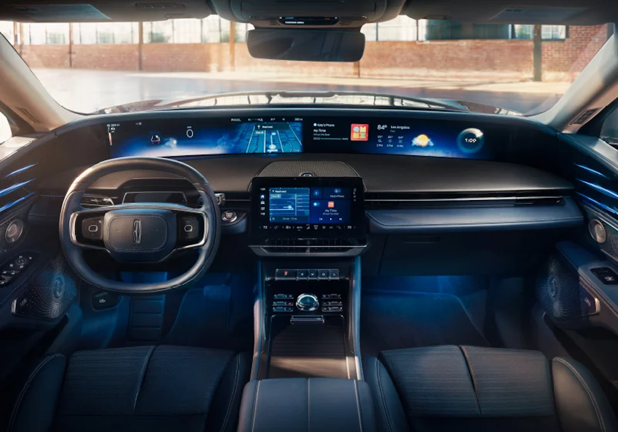 The interior of the 2024 Lincoln Nautilus