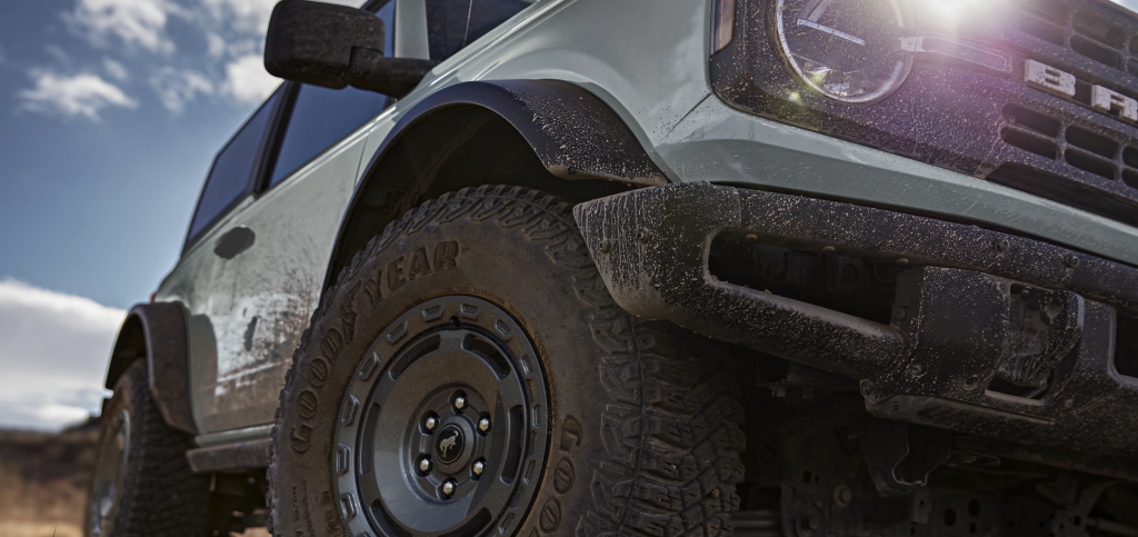 Alignment Service Near Me in Pleasanton, TX
