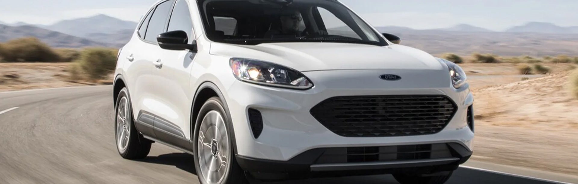 2022-escape-se-hybrid-header