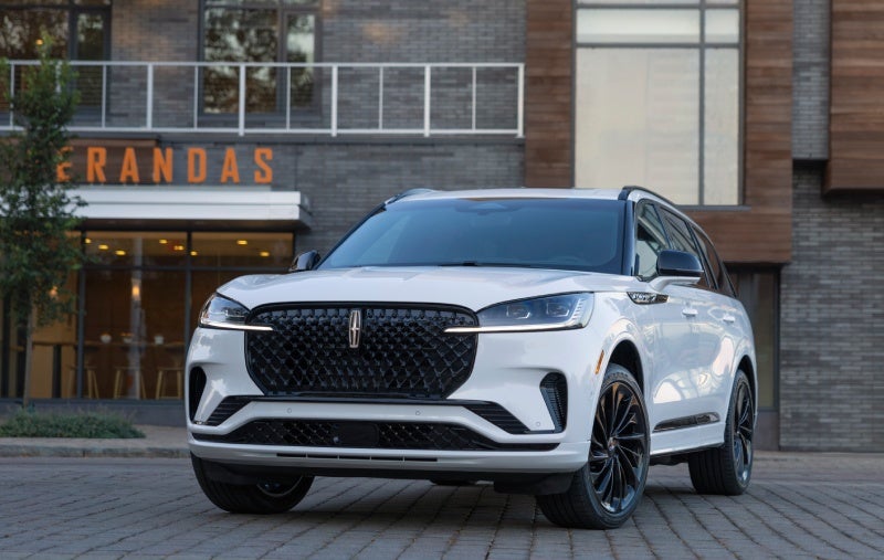 2026 Lincoln Aviator towing capacity