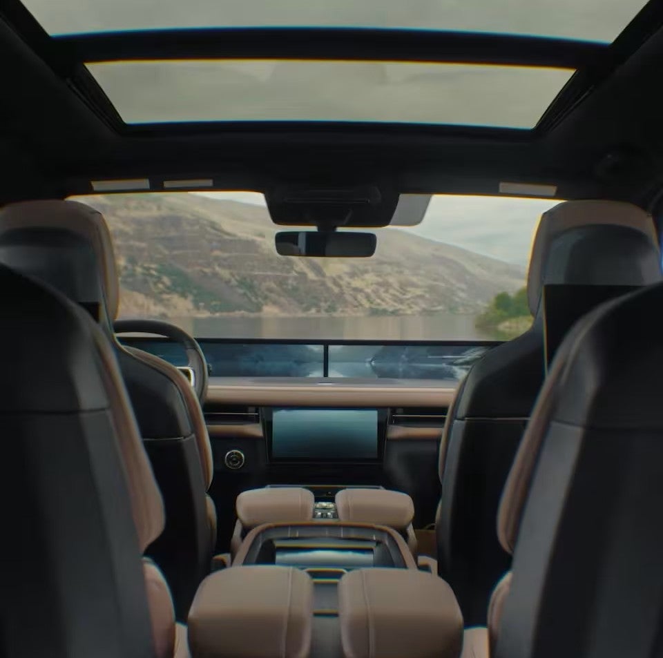 2026 Lincoln Navigator ambient lighting