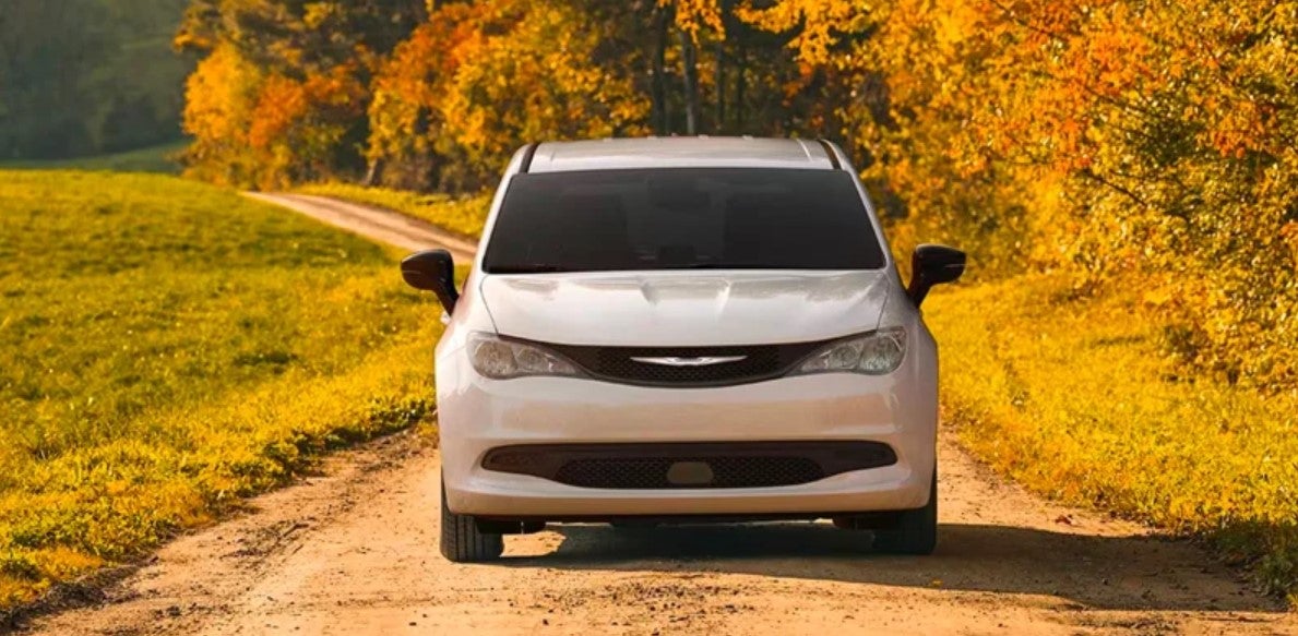 2025 Chrysler Voyager