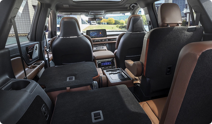 PowerFold third-row seat