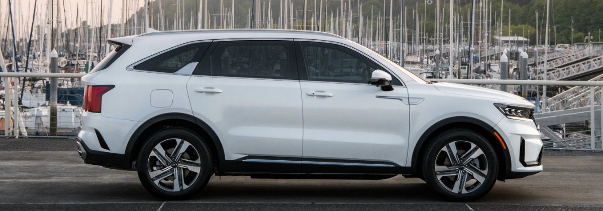 Learn about the 2022 Kia Sorento Plug-In Hybrid near Lewis Center OH