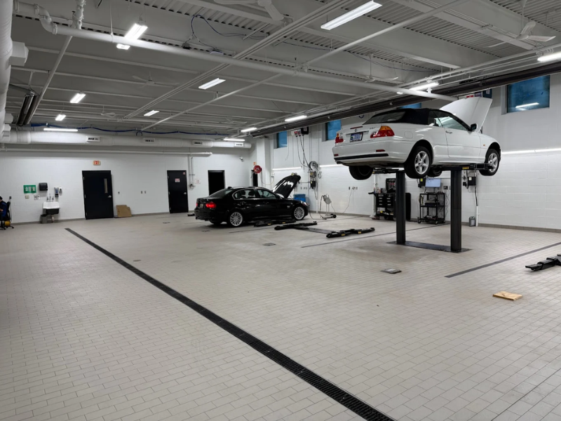 BMW service center at BMW of Grand Blanc