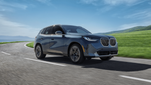 BMW X3 with xDrive BMW X3 with BMW xDrive all-wheel drive