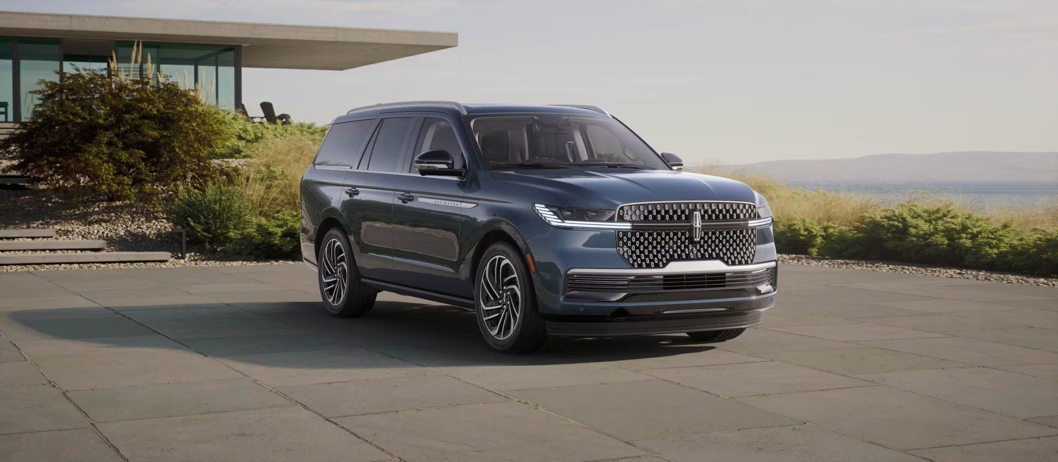 Lincoln Luxury, Luxury Driving, Innovative Design, Lincoln Innovation, 2026 Lincoln, Premium Features, Elegant Interiors, Advanced Technology, Hybrid Performance