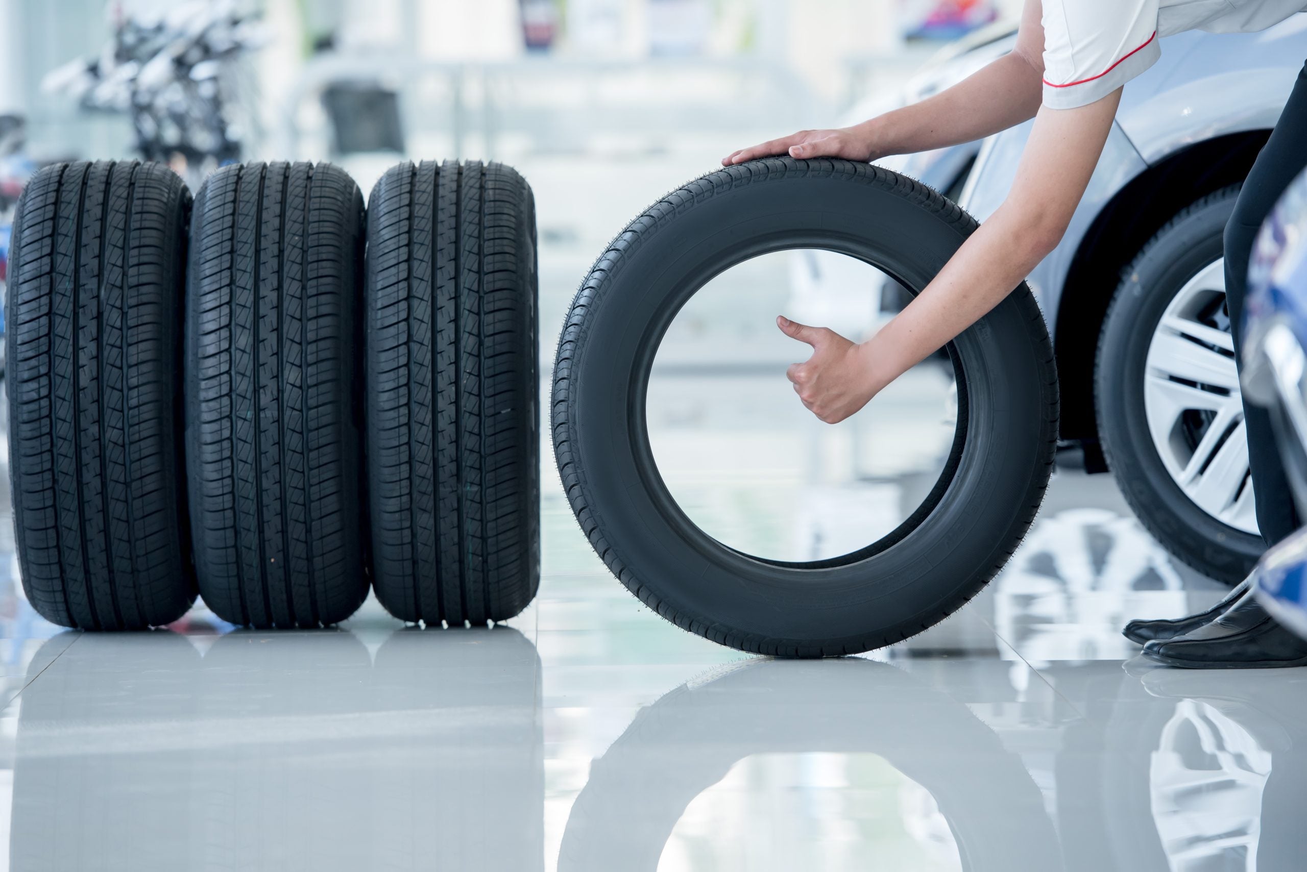 4,New,Tires,That,Change,Tires,In,The,Auto,Repair
