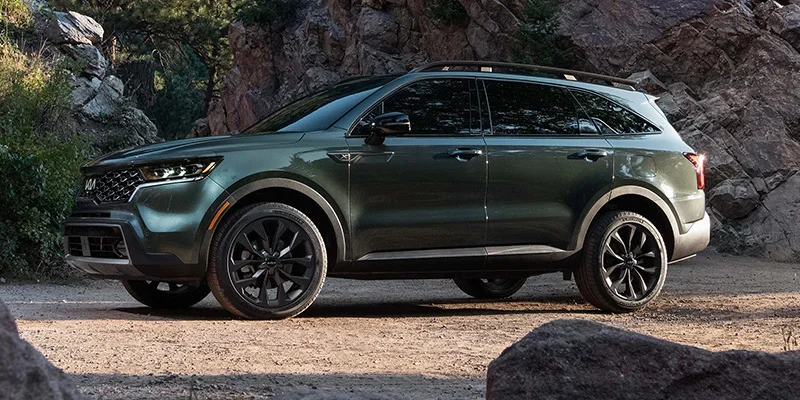2022-Kia-Sorento-02