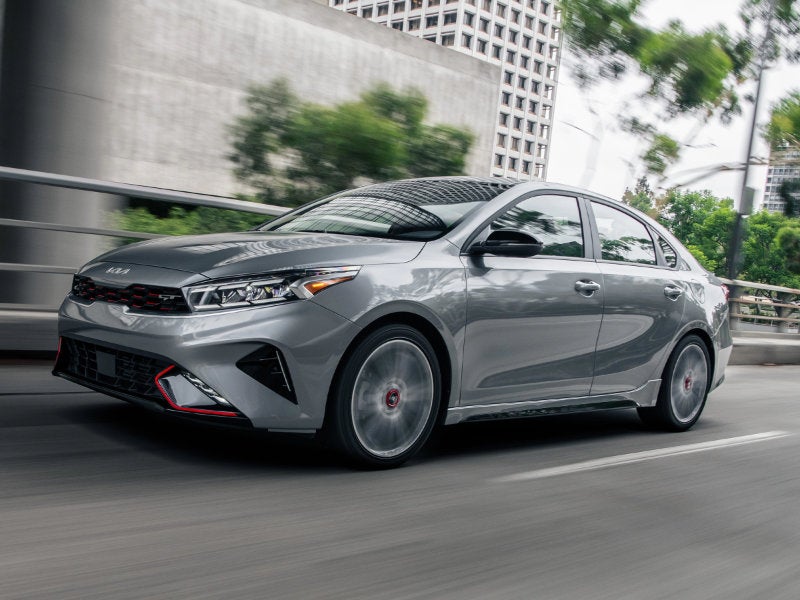 2023 Kia Forte vs 2023 Toyota Corolla Comparison near Wadsworth OH